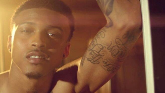 august alsina songs free play